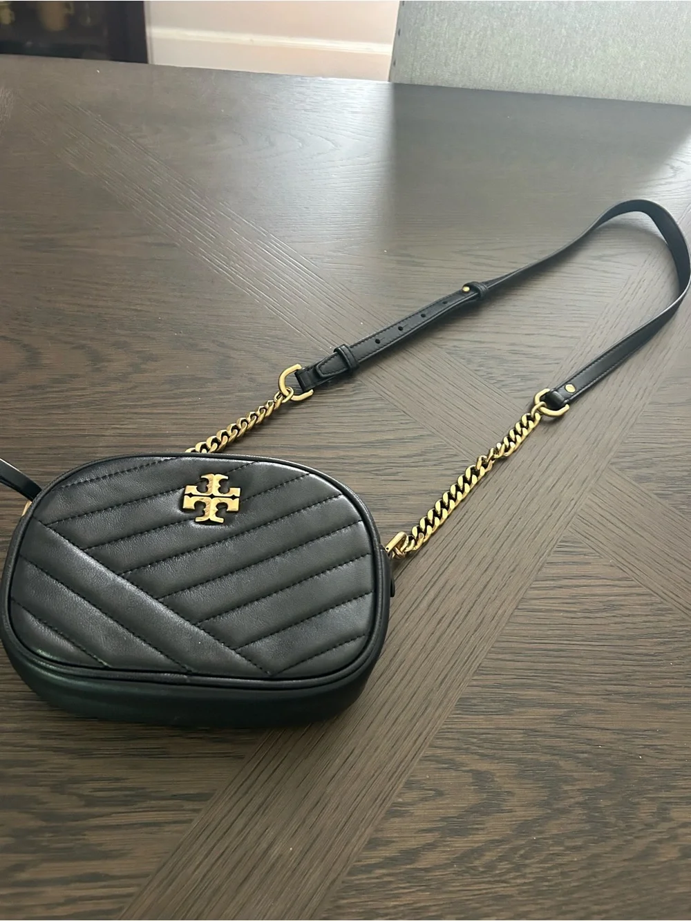 Tory Burch compact quilted